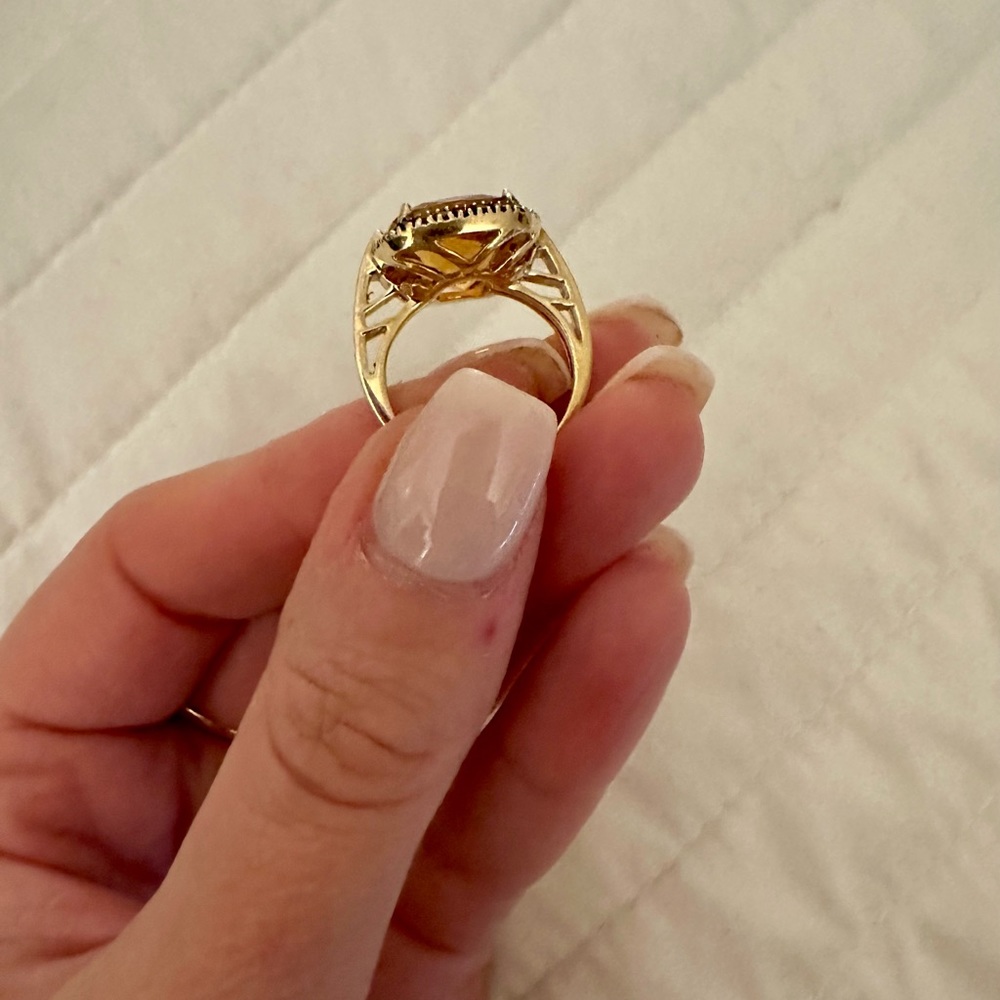 Citrine ring - Picture 3 of 3